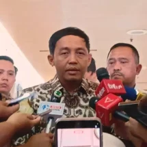 KPK Ungkap Amplop dari Bupati Kuansing ke Menhut Berisi Dolar Singapura