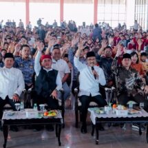Di Depan Mensos, Ortu Siswa Sekolah Rakyat Pasuruan Ucapkan Ikrar Mandiri